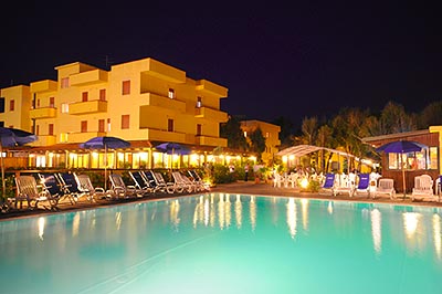 Imagen general del Hotel Le Dune Blu Resort. Foto 1