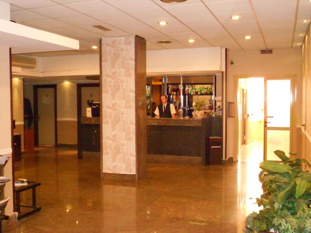 Imagen de los interiores del Hotel Le Dune, Parco Mazzola. Foto 19