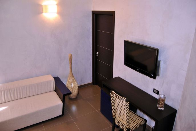 Imagen de los exteriores del Hotel Le Dune Resort. Foto 13