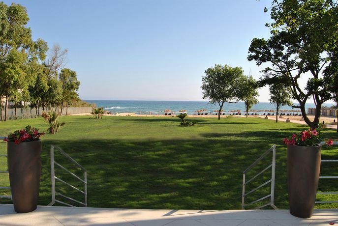 Imagen de la habitación del Hotel Le Dune Resort. Foto 8