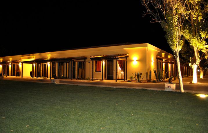 Imagen de la piscina del Hotel Le Dune Resort. Foto 16