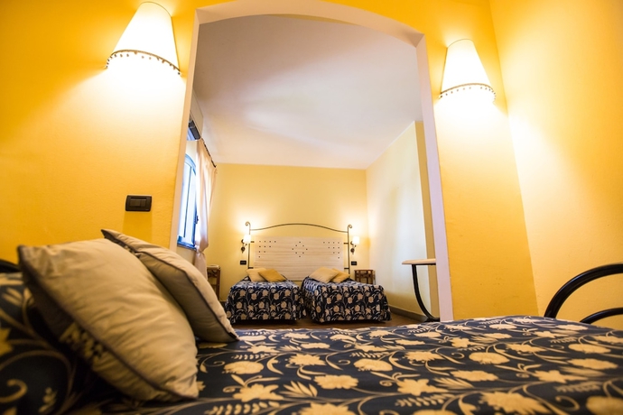 Imagen de la habitación del Hotel Le Dune Sicily. Foto 10