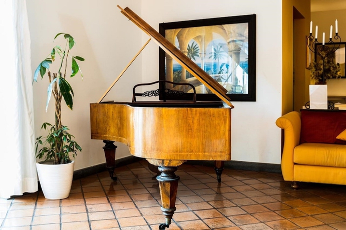 Imagen de los interiores del Hotel Le Dune Sicily. Foto 17