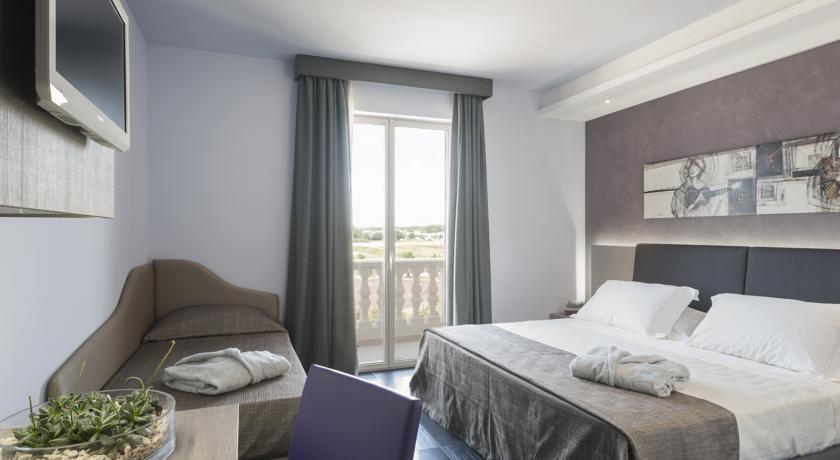 Imagen general del Hotel Le Dune Suite. Foto 11