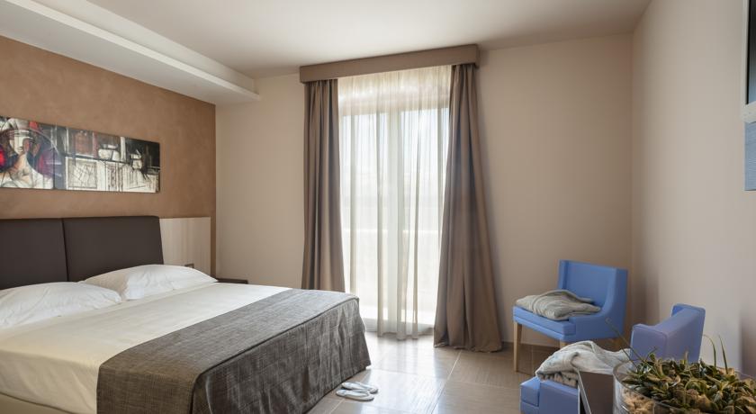 Imagen general del Hotel Le Dune Suite. Foto 12