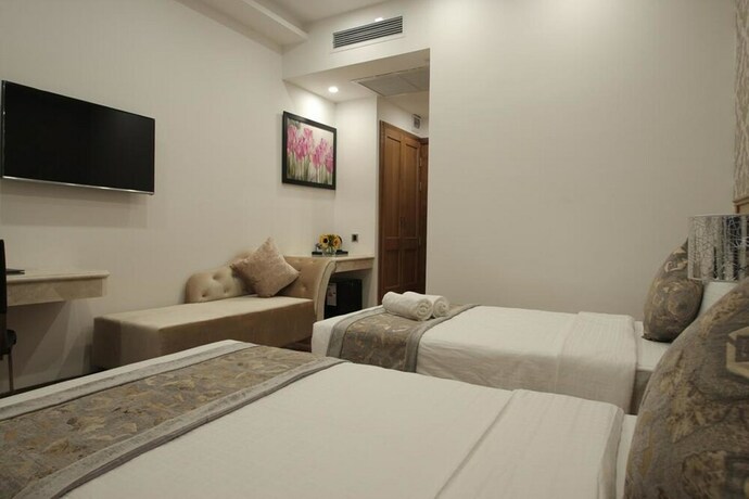 Imagen de la habitación del Hotel Le Duy Grand. Foto 6