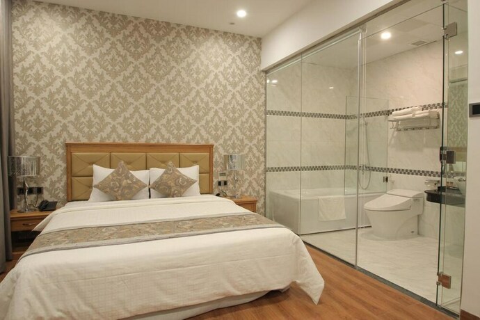 Imagen de la habitación del Hotel Le Duy Grand. Foto 11