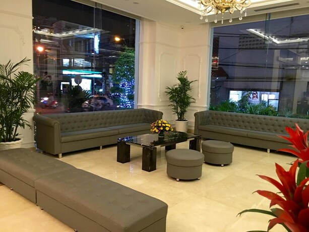 Imagen de los interiores del Hotel Le Duy Grand. Foto 14