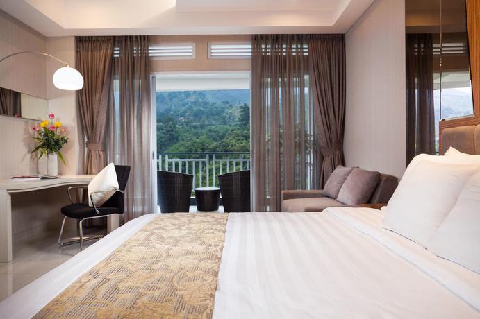Imagen general del Hotel Le Eminence Convention and Resort Ciloto - Puncak. Foto 5