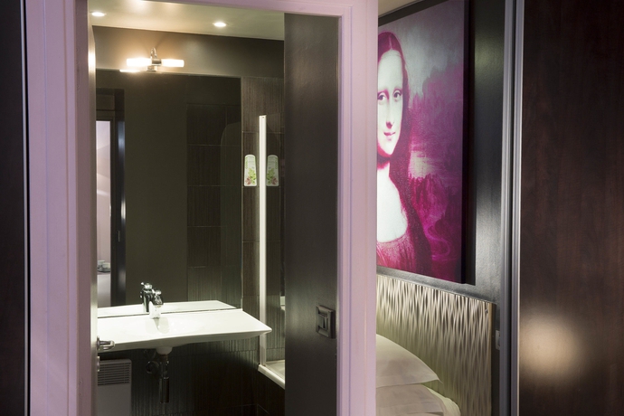 Imagen de la habitación del Hotel Le Fabe. Foto 15