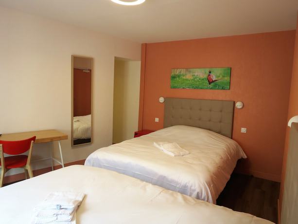 Imagen de la habitación del Hotel Le Faisan. Foto 5