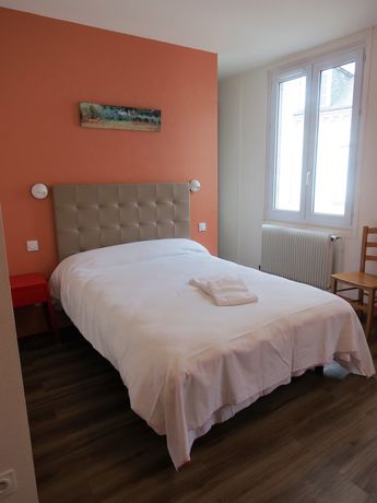 Imagen de la habitación del Hotel Le Faisan. Foto 17