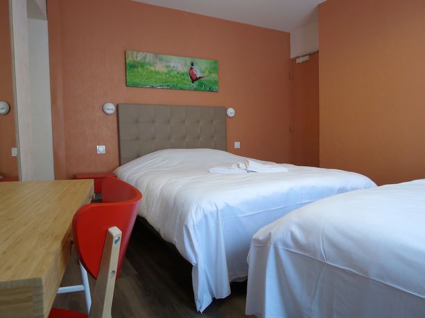 Imagen de la habitación del Hotel Le Faisan, Saint-Avertin. Foto 7