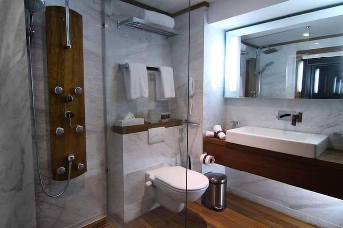 Imagen de la habitación del Hotel Le Fayan Nile Cruise - Mondays from Aswan and Thursdays from Luxor. Foto 7