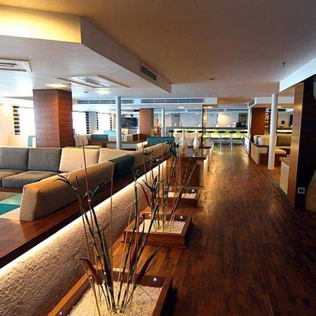Imagen de los interiores del Hotel Le Fayan Nile Cruise - Mondays from Aswan and Thursdays from Luxor. Foto 14