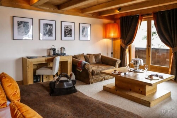 Imagen de la habitación del Hotel Le Fer à Cheval, Megeve. Foto 16