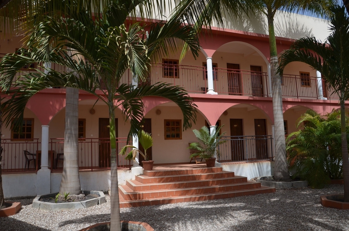 Imagen general del Hotel Le Flamboyant, Ziguinchor. Foto 1