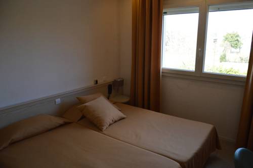 Imagen de la habitación del Hotel Le Fleurance. Foto 4