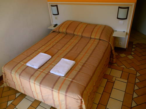 Imagen de la habitación del Hotel Le Flore. Foto 3