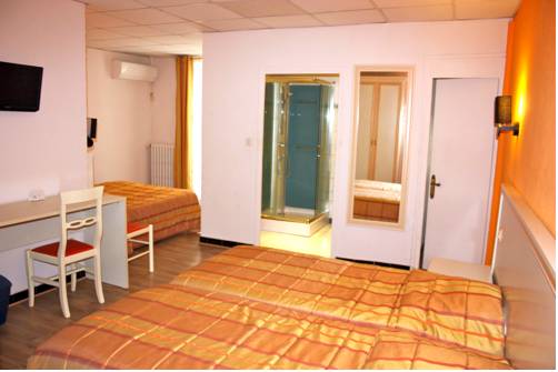 Imagen de la habitación del Hotel Le Flore. Foto 13