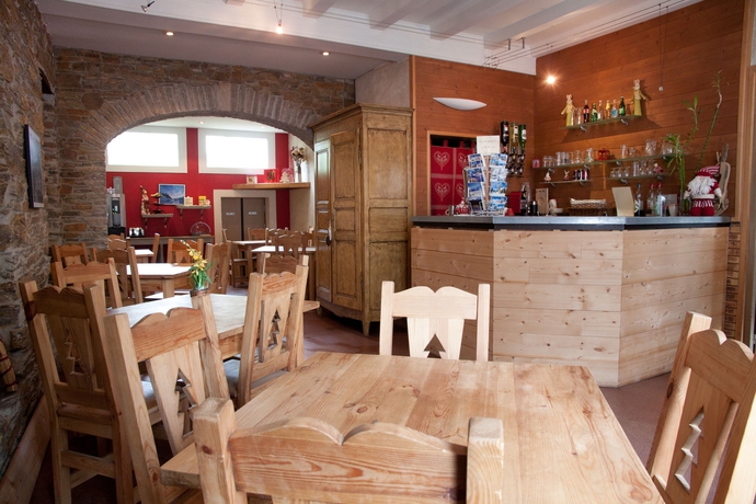 Imagen del bar/restaurante del Hotel Le Floréal. Foto 2