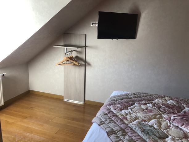 Imagen de la habitación del Hotel Le Florence. Foto 4