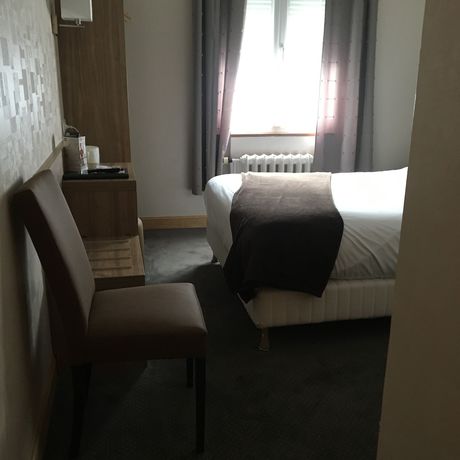 Imagen de la habitación del Hotel Le Florence. Foto 15