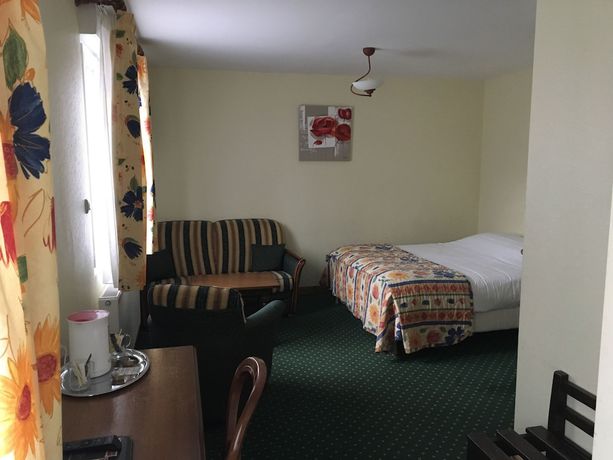 Imagen de la habitación del Hotel Le Florence. Foto 17