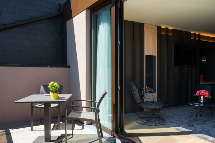 Imagen de la habitación del Hotel Le Florentin. Foto 7