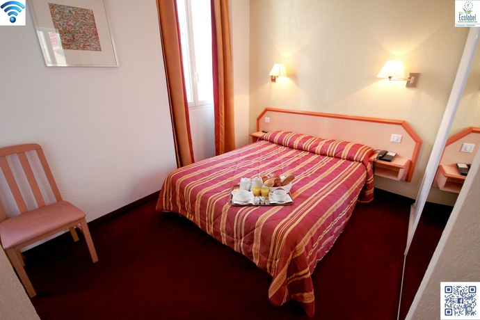 Imagen de la habitación del Hotel Le Florian. Foto 2