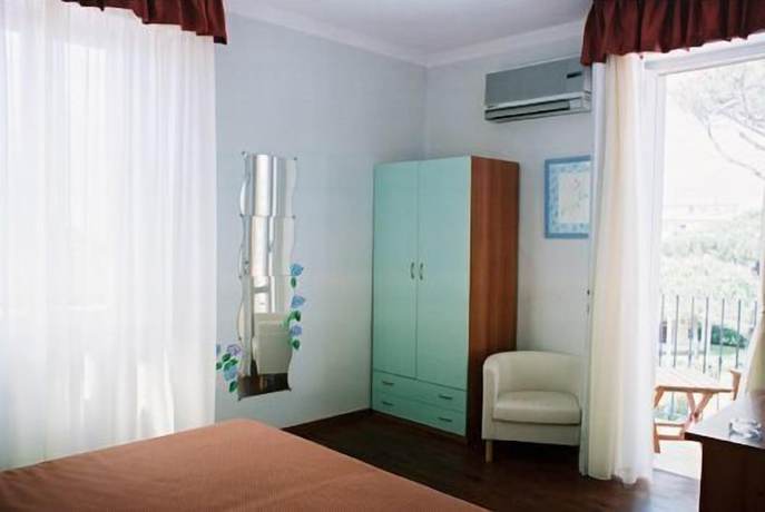Imagen de la habitación del Hotel Le Focette, Pietrasanta. Foto 15