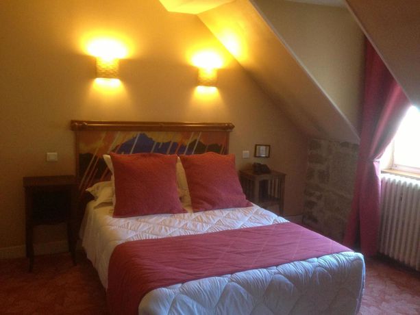 Imagen de la habitación del Hotel Le France, Aubusson. Foto 13