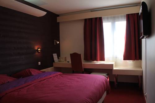 Imagen de la habitación del Hotel Le France. Foto 7