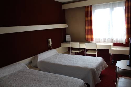 Imagen de la habitación del Hotel Le France. Foto 9