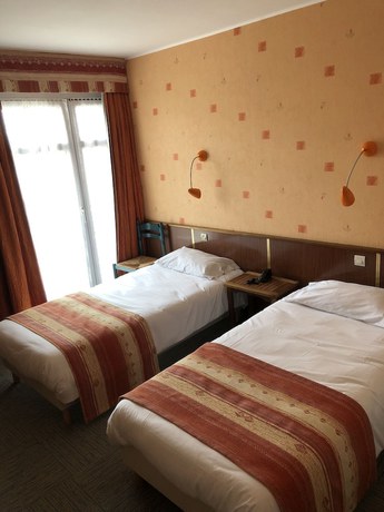 Imagen de la habitación del Hotel Le France, Redon. Foto 8