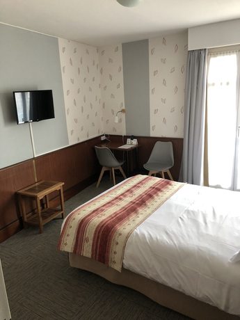 Imagen de la habitación del Hotel Le France, Redon. Foto 13