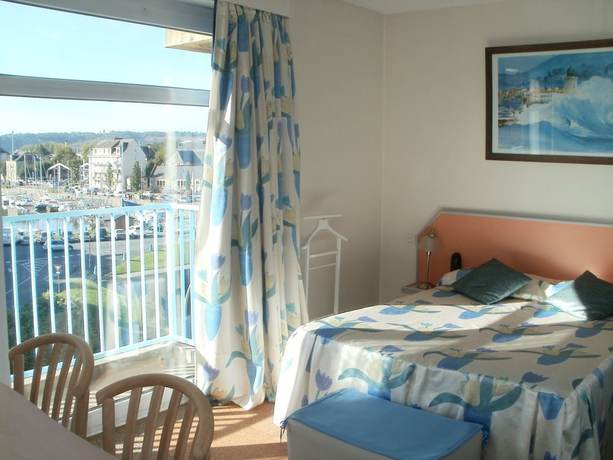 Imagen de la habitación del Hotel Le France, Redon. Foto 14