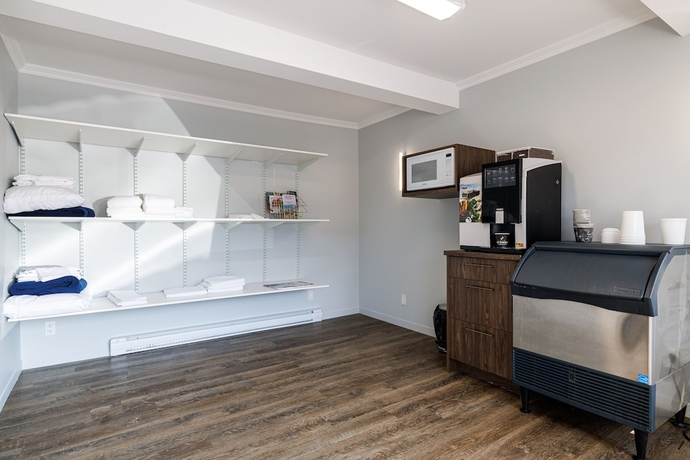 Imagen de los interiores del Hotel Le Fraser Motel. Foto 14