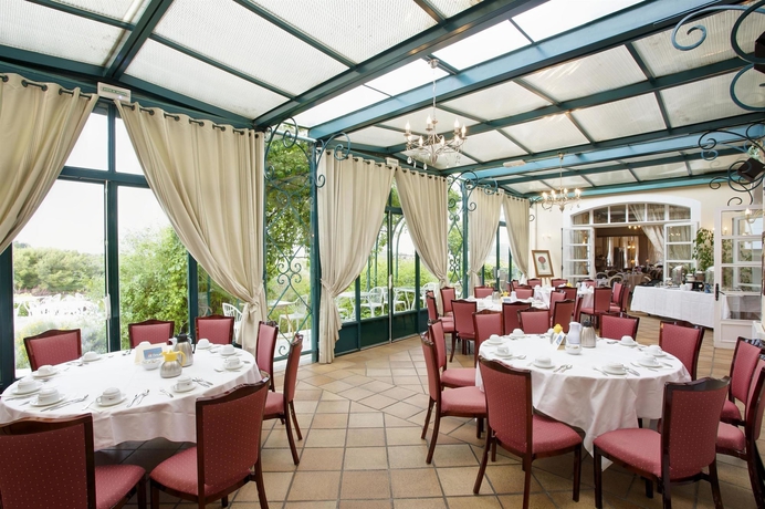 Imagen del bar/restaurante del Hotel Le Frégate Provence. Foto 3