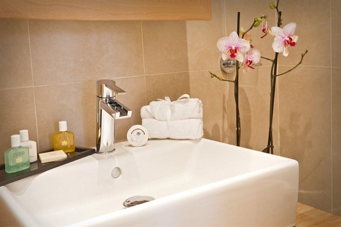 Imagen de la habitación del Hotel Le Frochot Hotel Pigalle, Sonder by Marriott Bonvoy. Foto 11