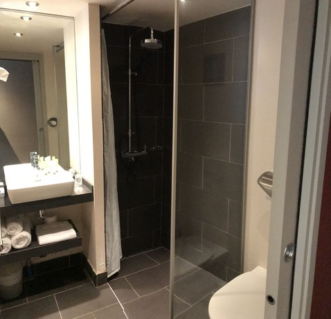 Imagen de la habitación del Hotel Le Galet H&ocirc;tel and Spa. Foto 8