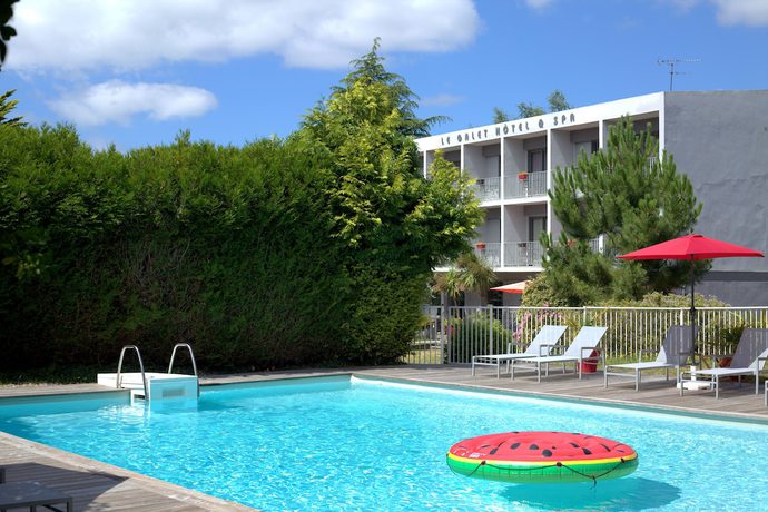 Imagen de la piscina del Hotel Le Galet H&ocirc;tel and Spa. Foto 19