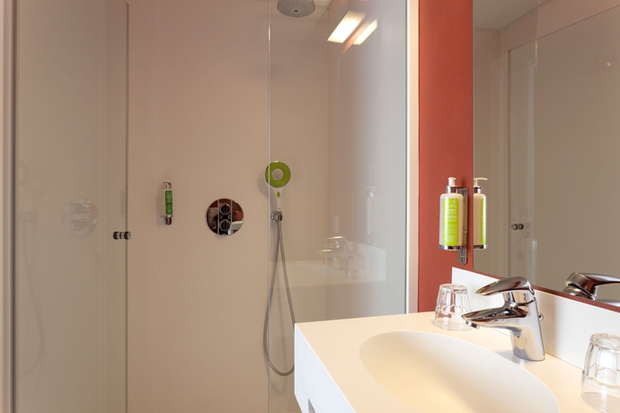 Imagen de la habitación del Hotel Le Gamaritz. Foto 2