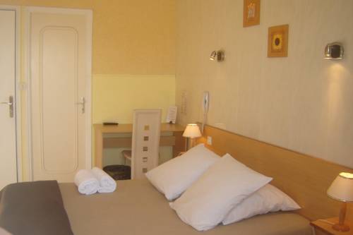 Imagen de la habitación del Hotel Le Gambetta, Vias. Foto 11