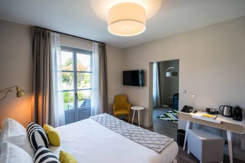 Imagen de la habitación del Hotel Le G&eacute;n&eacute;ral D'elb&eacute;e Hotel & Spa. Foto 9