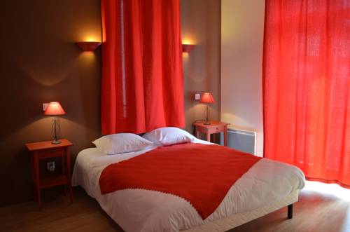 Imagen de la habitación del Hotel Le Genève. Foto 12