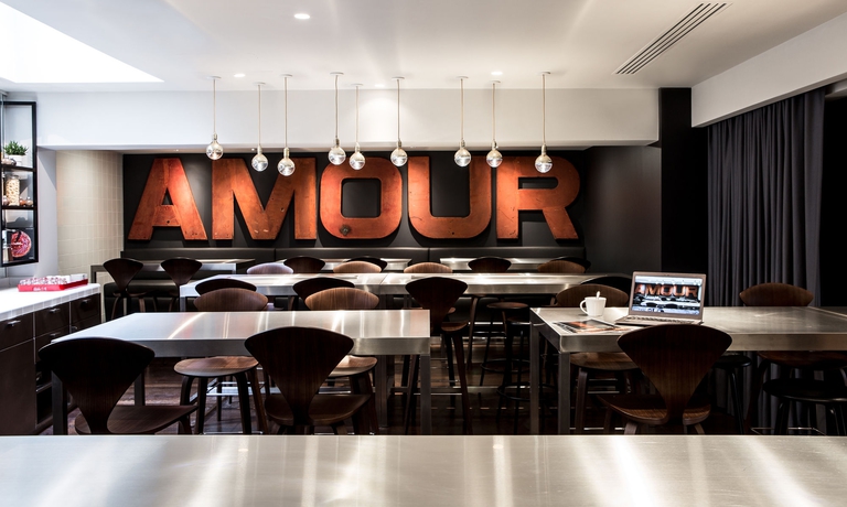 Imagen del bar/restaurante del Hotel Le General. Foto 2