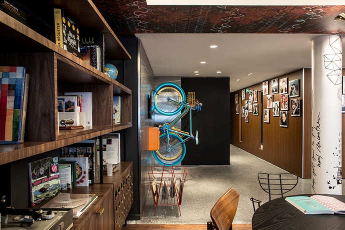 Imagen de los interiores del Hotel Le General. Foto 16