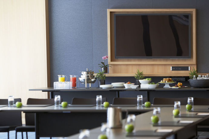 Imagen de los interiores del Hotel Le Germain Maple Leaf Square. Foto 5