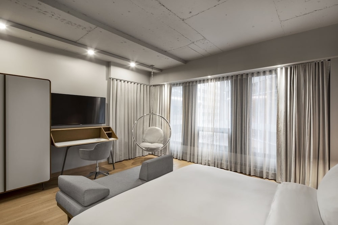 Imagen de la habitación del Hotel Le Germain Montreal. Foto 5